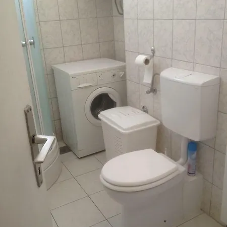 Ulica Antuna Mihanovica 51a Split
